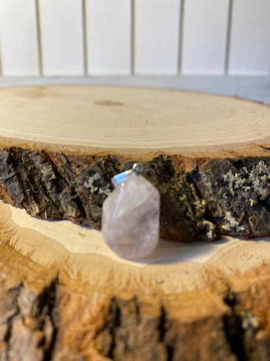 INSIGHT Pendant - Tumbled Rose Quartz